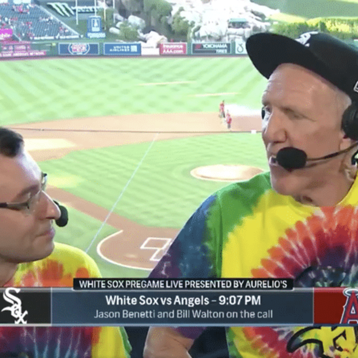 How Sox broadcaster's Benetti's 'Awkward Moments' promotes