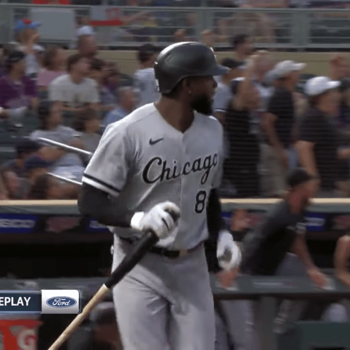 Chicago White Sox activate center fielder Luis Robert from 10-day