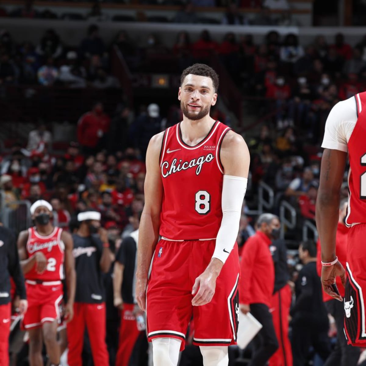 Bulls Offseason Rumblings: Latest on LaVine, Vucevic, White, and