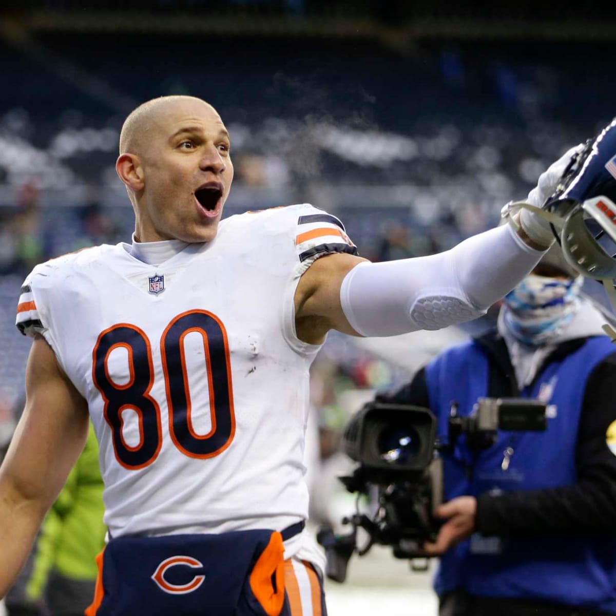 Jimmy Graham Named Finalist For NFL USAA Salute to Service Award