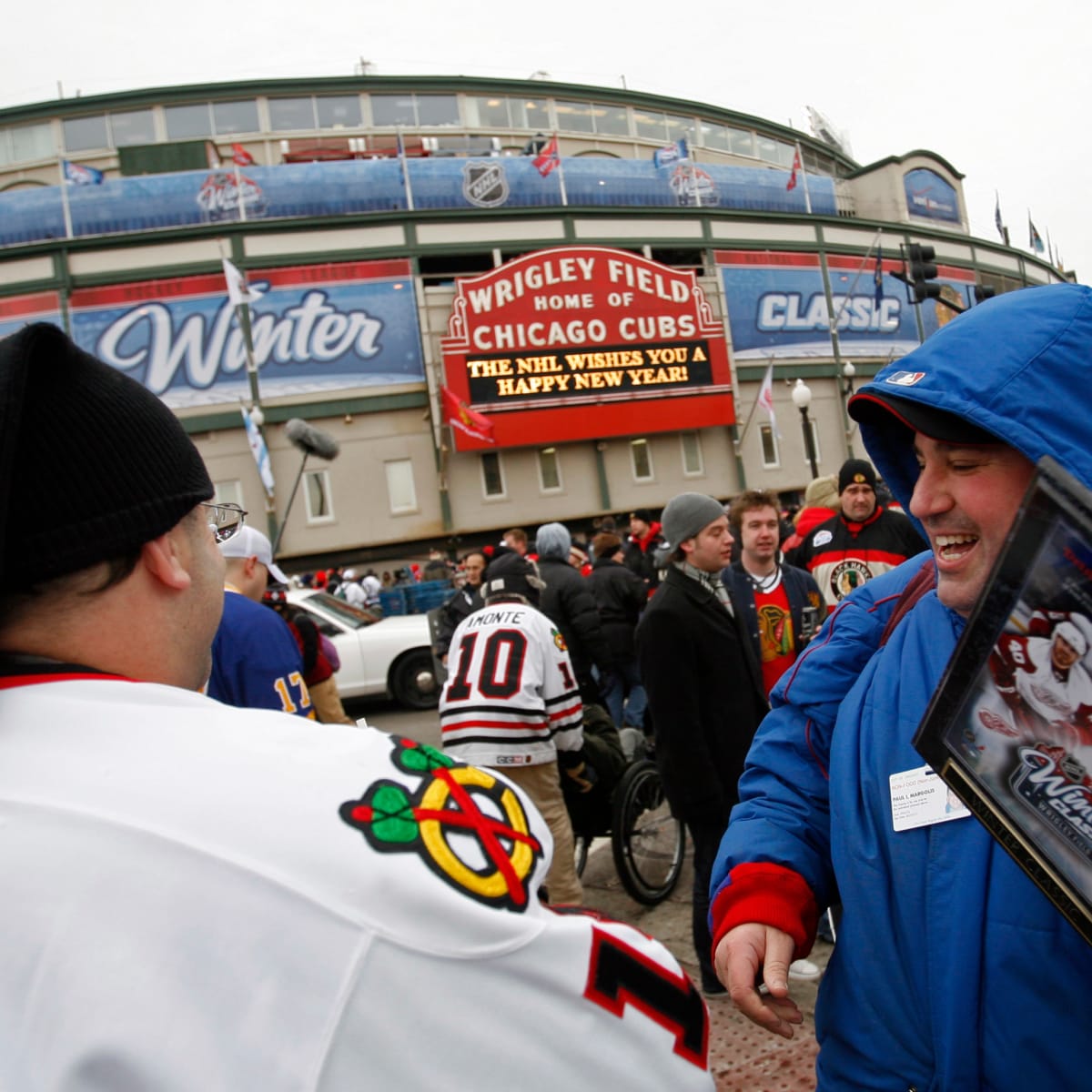 Blackhawks winter discount classic hat