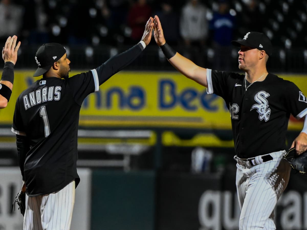 White Sox to sign Elvis Andrus following Athletics release, per report 