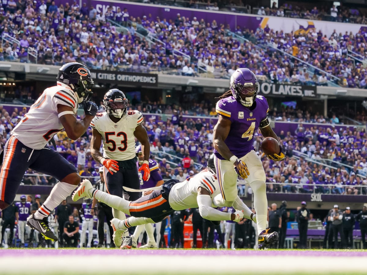 Chicago Bears vs. Minnesota Vikings. Fans support on NFL Game