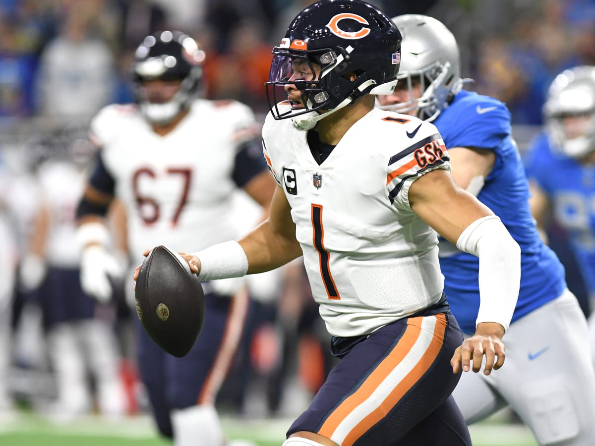 Fields named Bears MVP, Offensive Player of the Year