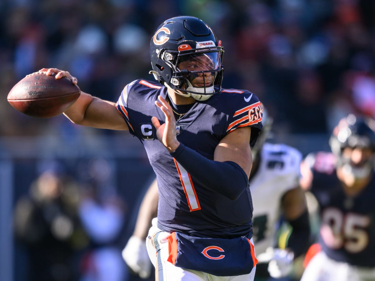Was Lions loss a “tank win” for Justin Fields & the Chicago Bears