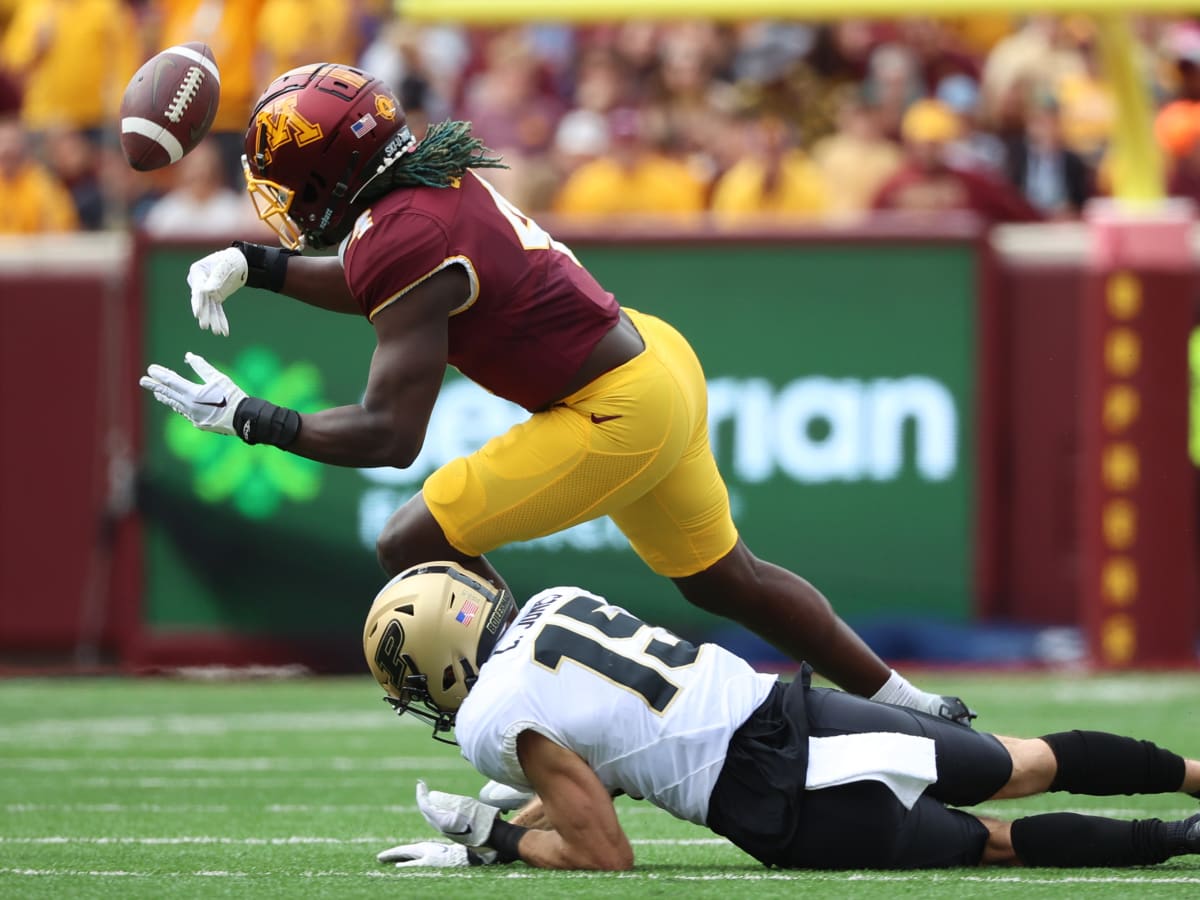 2023 NFL Draft: Chicago Bears select Minnesota CB Terell Smith with 165th  pick - On Tap Sports Net