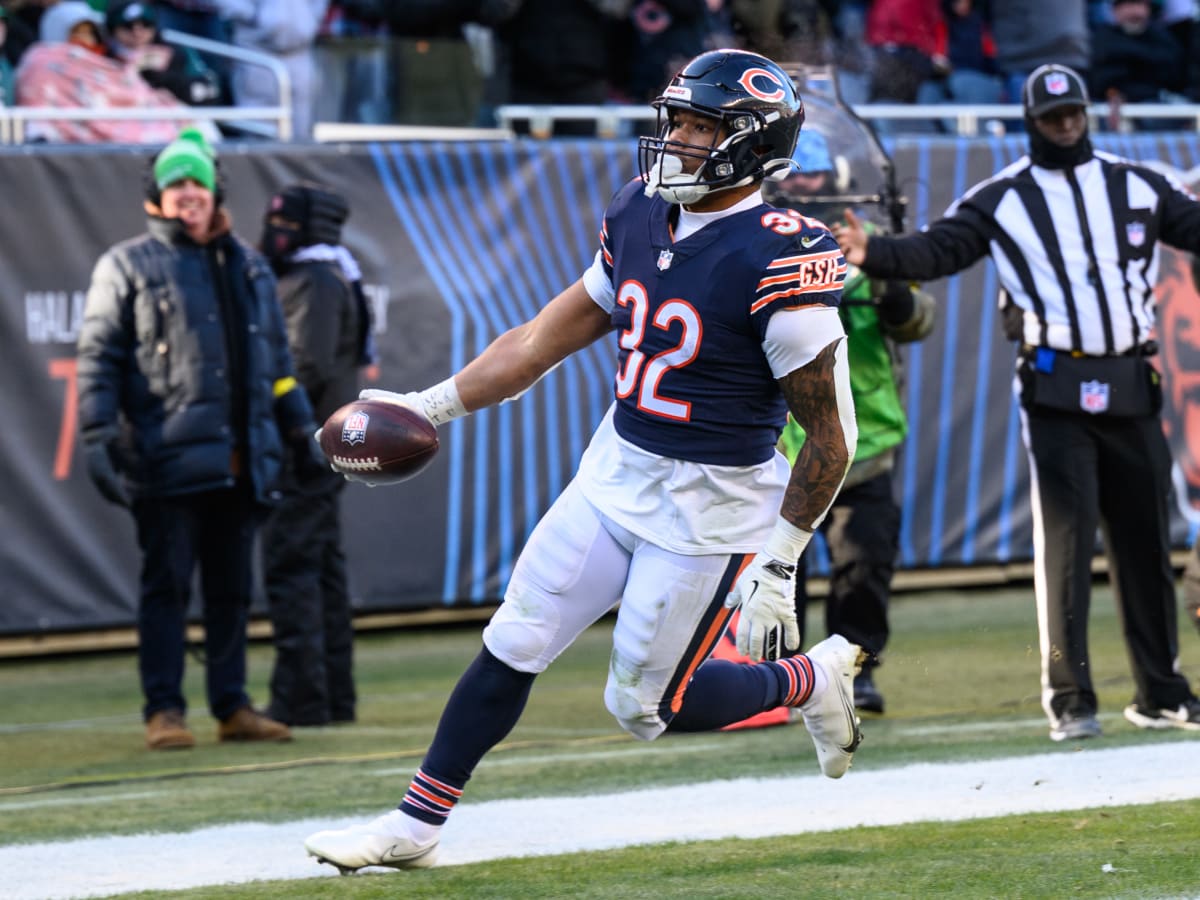 Bears and Patriots Player Prop Bets: David Montgomery, Darnell Mooney,  Equanimeous St. Brown - Sports Illustrated