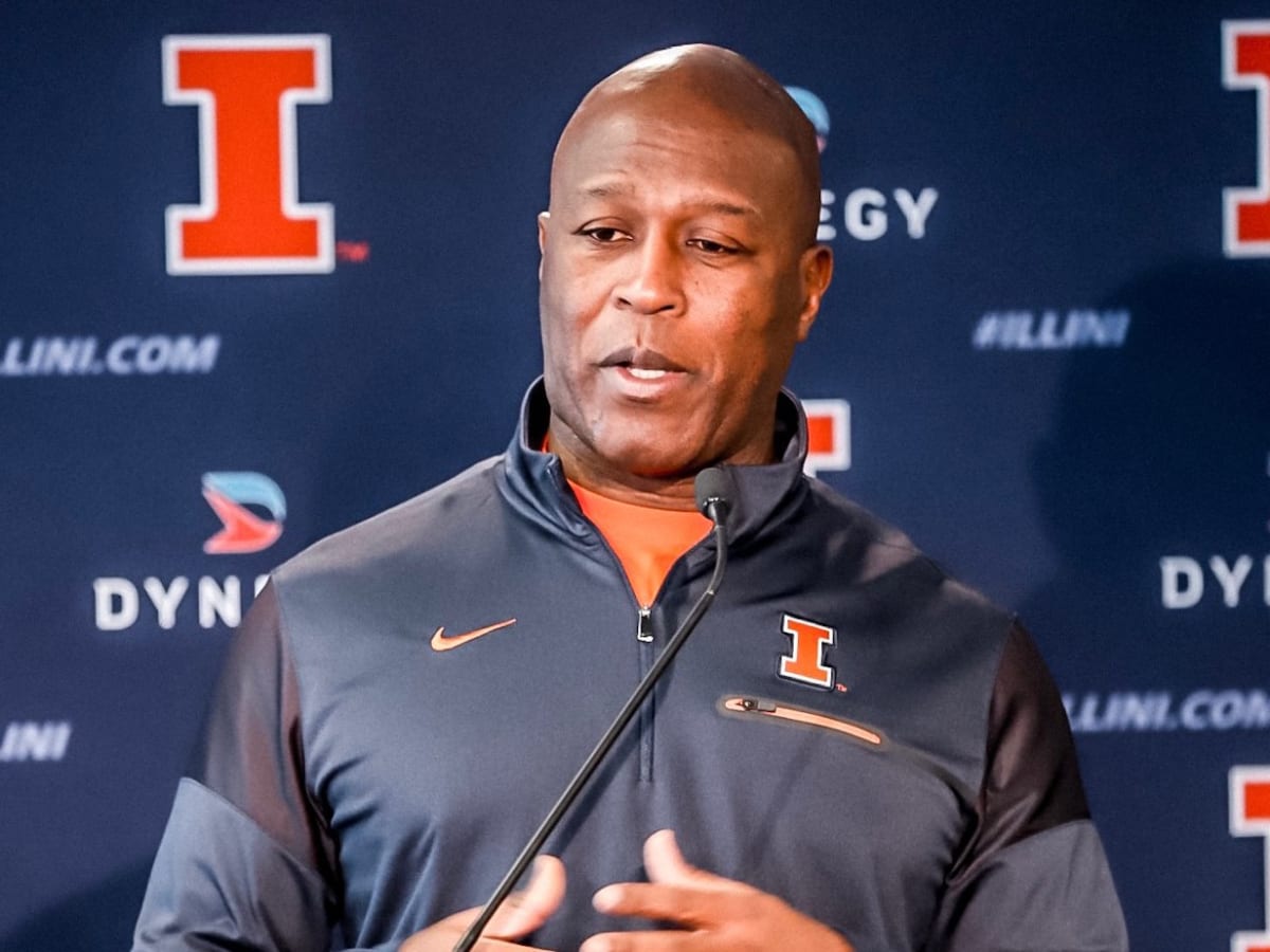 Former Chicago Bears Head Coach Lovie Smith Frontrunner For Houston Texans  Job - On Tap Sports Net