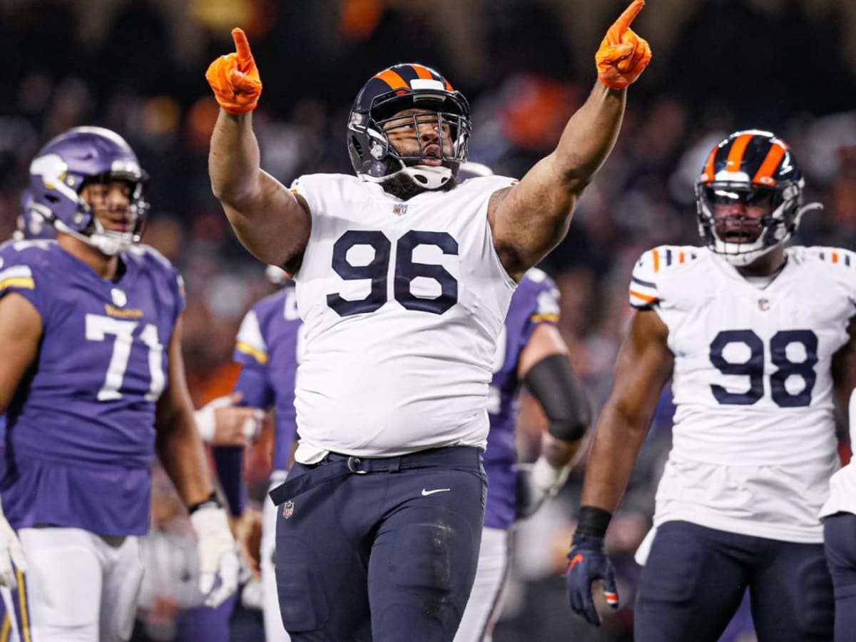 Au revoir from the Chicago Bears, Akiem Hicks - Windy City Gridiron