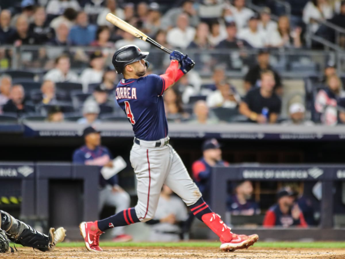 NY Mets News: What the Carlos Correa signing means for Eduardo Escobar