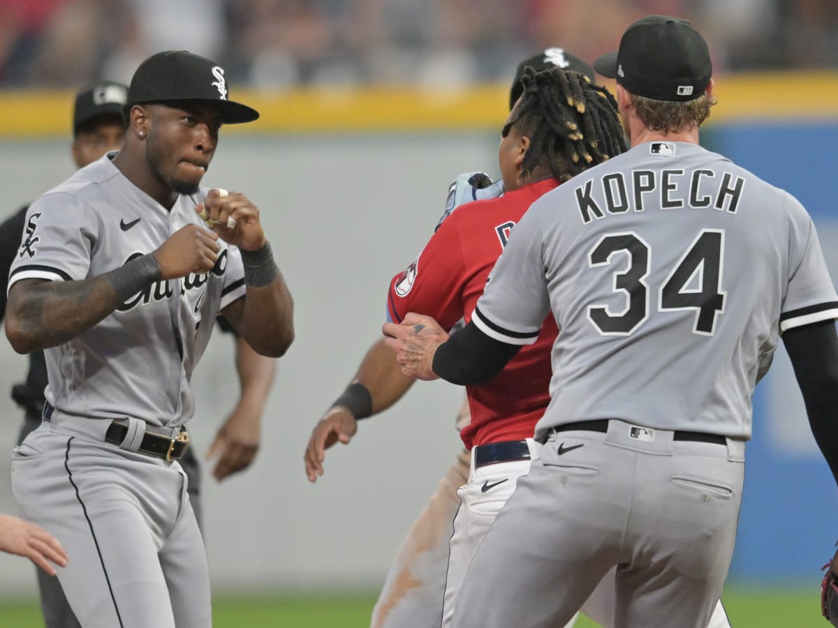 White Sox's Anderson has suspension for fight trimmed to 5 games,  apologizes on Instagram