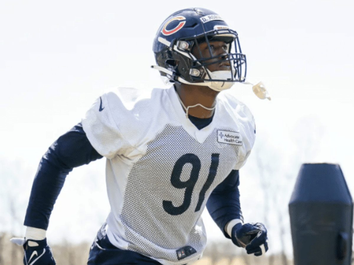 Bears Minicamp: Dominique Robinson Fixed His Stance To Become A Better Edge  Rusher - On Tap Sports Net