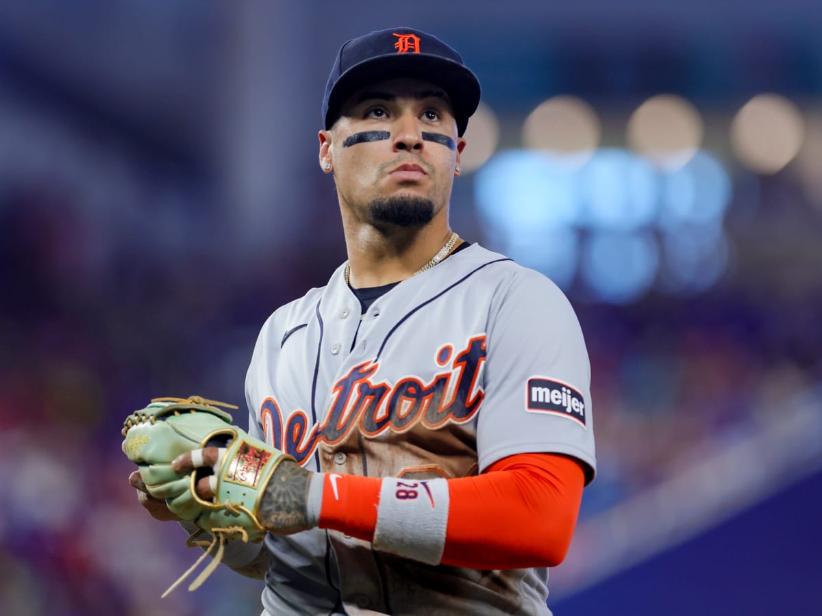 Javier Baez Will Play Cubs For First Time on Monday On Tap Sports Net
