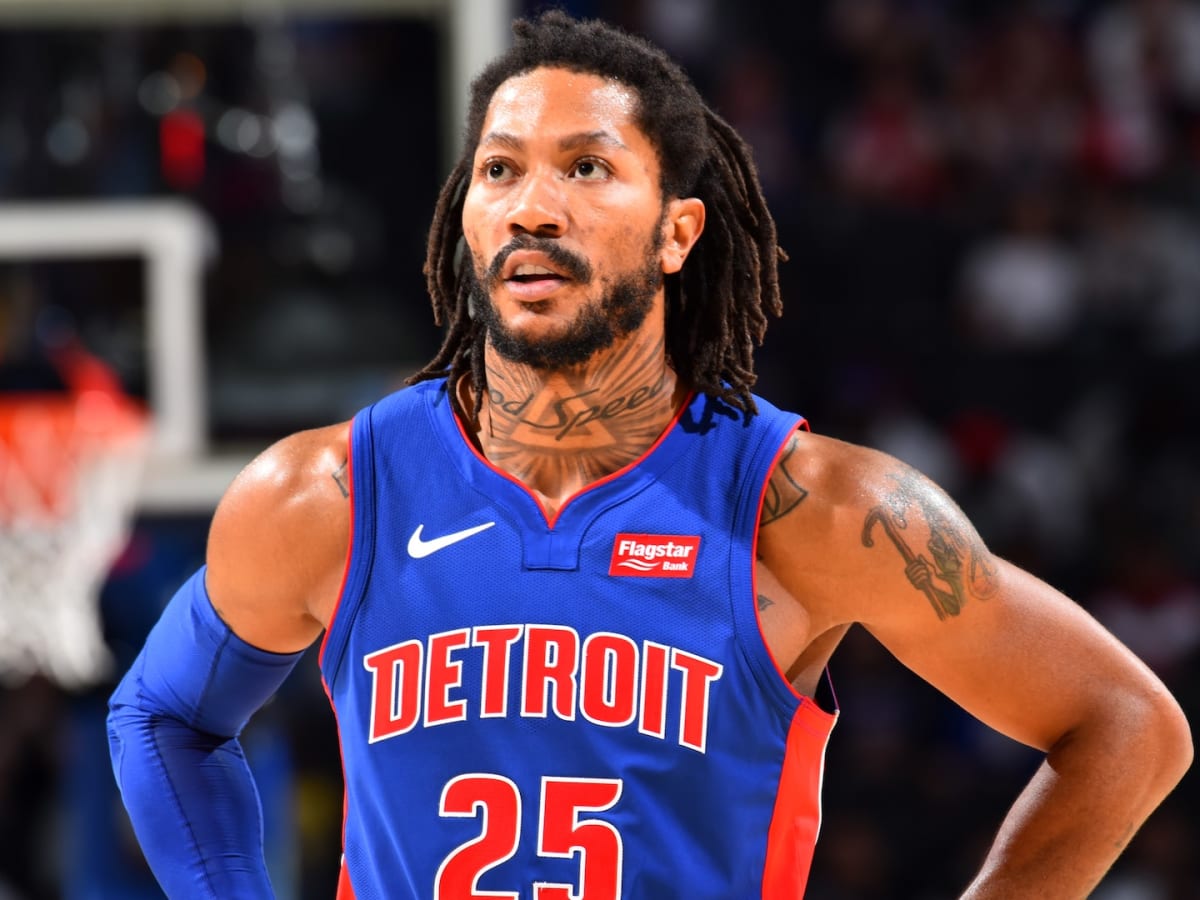 Derrick shop rose 2019