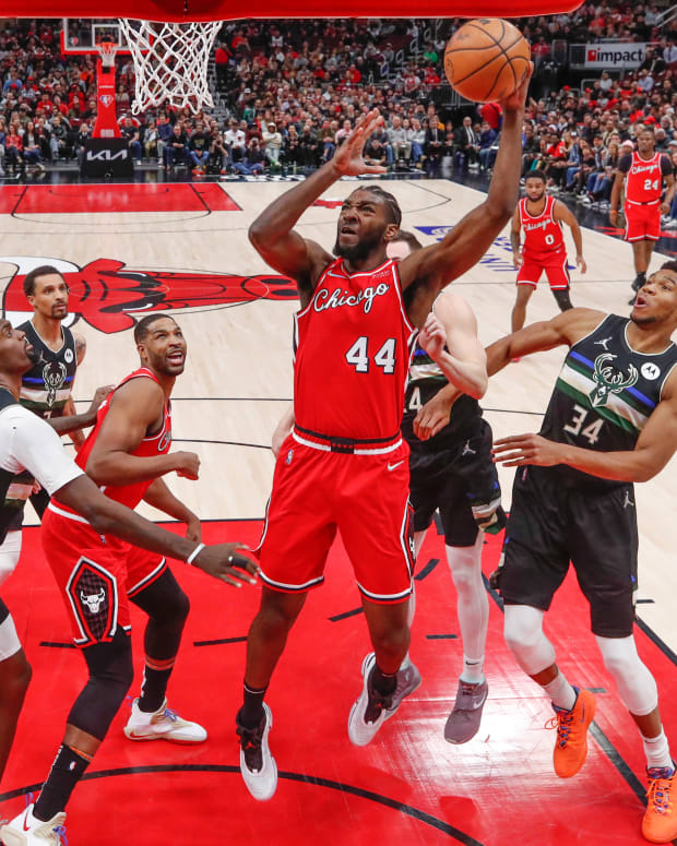 Apr 5, 2022; Chicago, Illinois, USA; Chicago Bulls forward Patrick Williams (44) goes to the basket against the Milwaukee Bucks during the first half at United Center.
