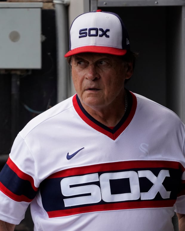 Aug 28, 2022; Chicago, Illinois, USA; Chicago White Sox manager Tony La Russa (22) in the dugout before the game against the Arizona Diamondbacks at Guaranteed Rate Field. Mandatory Credit: David Banks-USA TODAY Sports