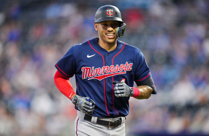 Cubs Not Amongst Latest Favorites for Carlos Correa - On Tap Sports Net