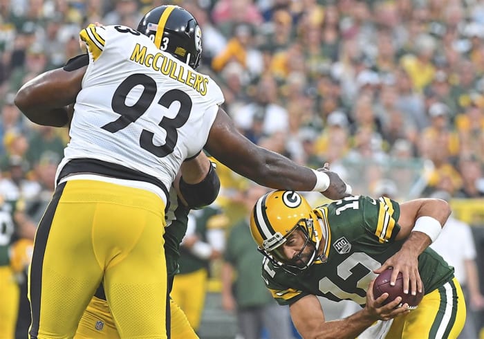 Daniel McCullers Bears