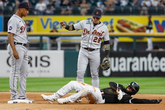 White Sox Injury Update: Luis Robert Still Not 100 Percent - On Tap ...