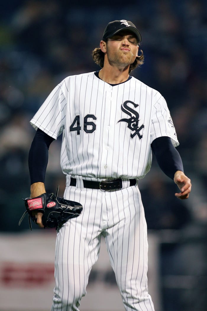 Sep 20, 2006; Chicago, IL, USA; Chicago White Sox relief pitcher (46) Neil Cotts reacts after giving up a solo home run to Detroit Tigers catcher (7) Ivan Rodriguez during the ninth inning at US Cellular Field in Chicago, IL. The Detroit Tigers defeated the White Sox 6-2.