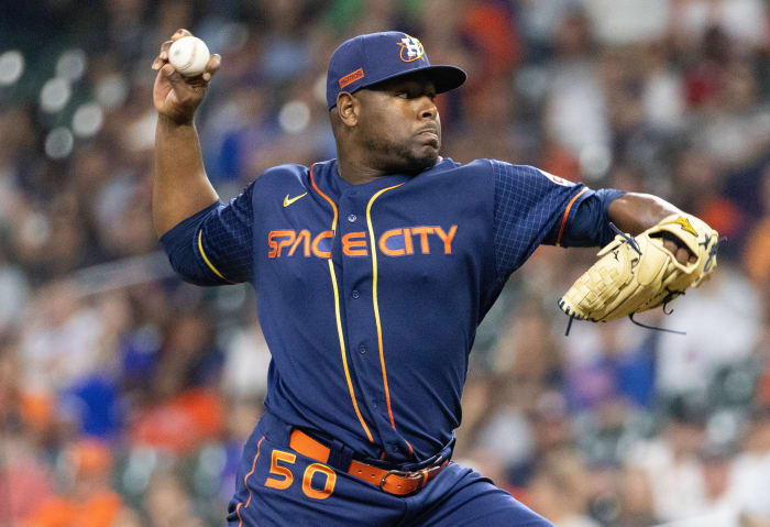 Chicago Cubs sign Hector Neris to one-year deal - On Tap Sports Net