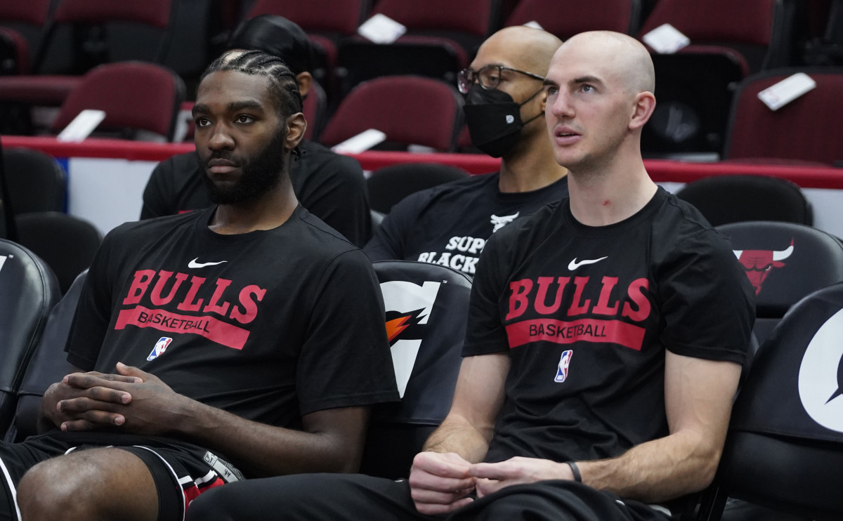 Chicago Bulls injury report Alex Caruso doubtful vs. Milwaukee