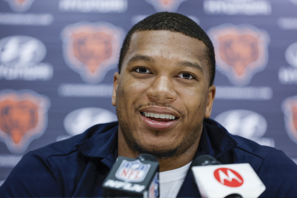 Moore, Edmunds praise the culture at Halas Hall