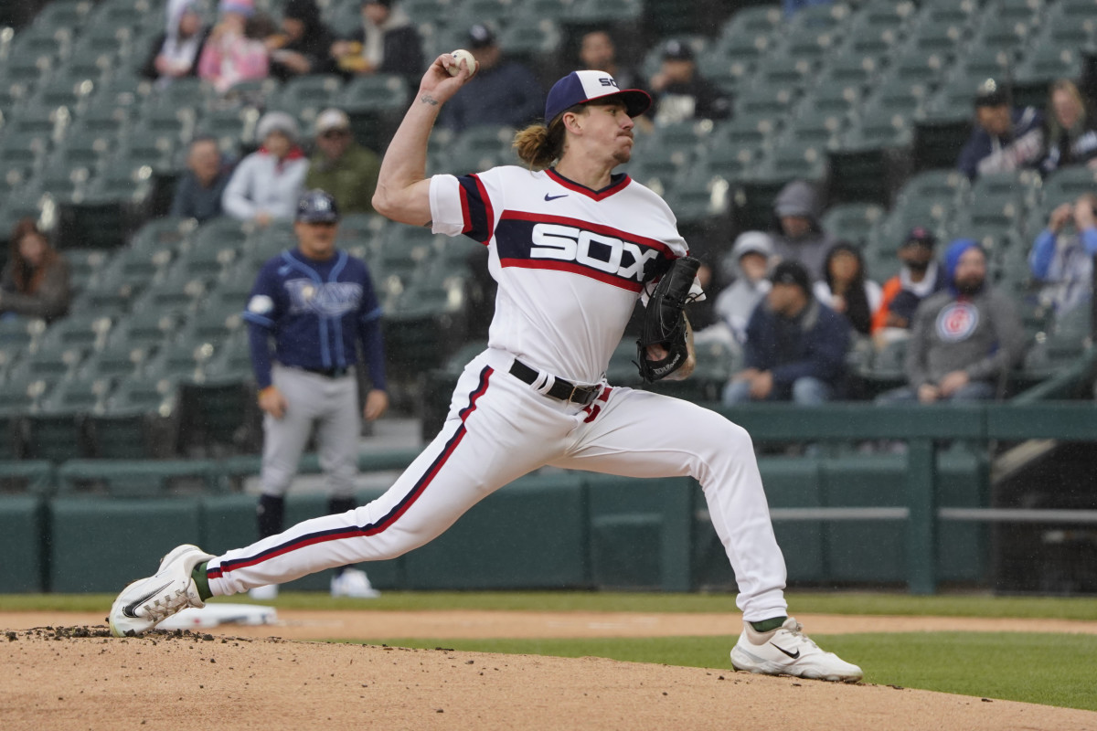 Chicago White Sox place Mike Clevinger on waivers, per report - On Tap  Sports Net