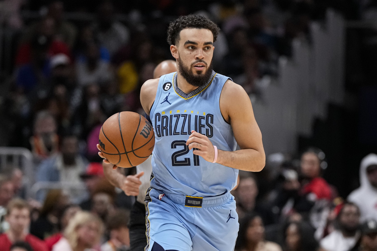 Should the Chicago Bulls target Tyus Jones as a Lonzo Ball replacement