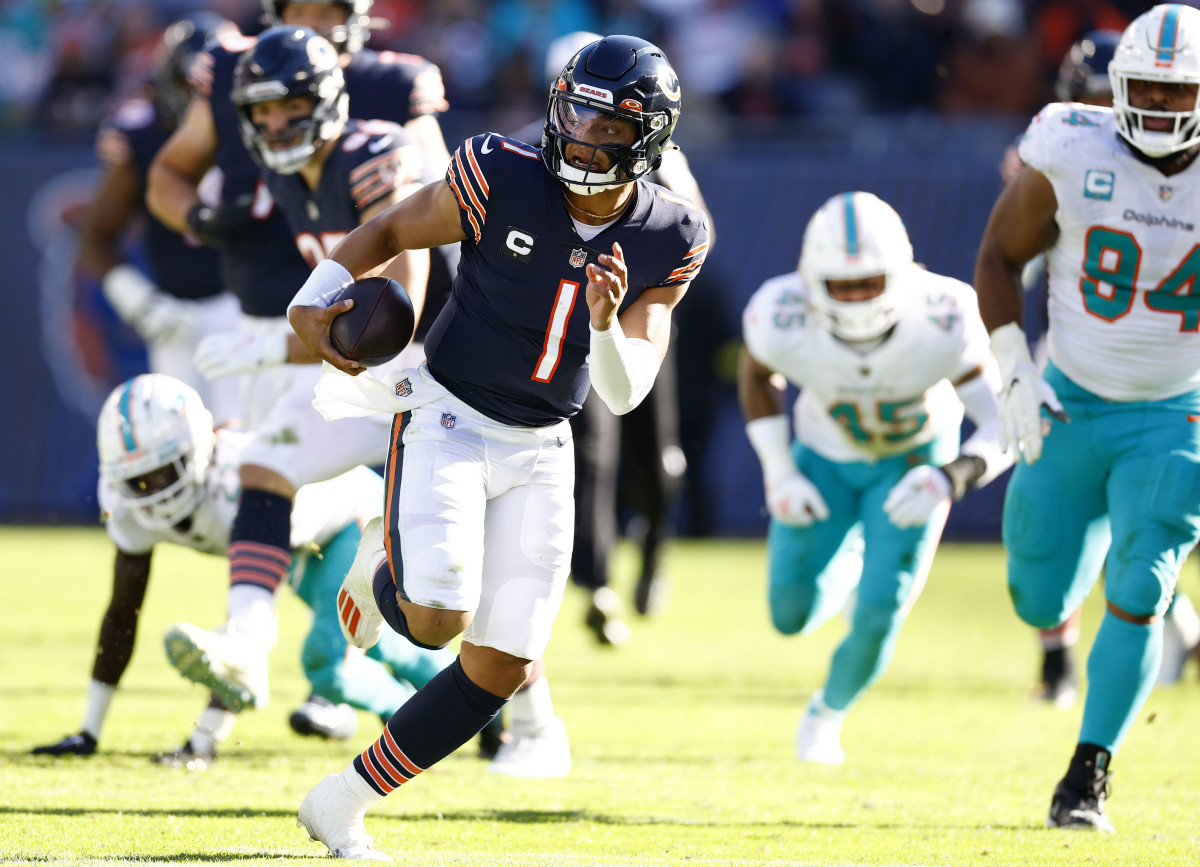 Bears QB Justin Fields ranked No. 86 on NFL Top 100 List - On Tap Sports Net