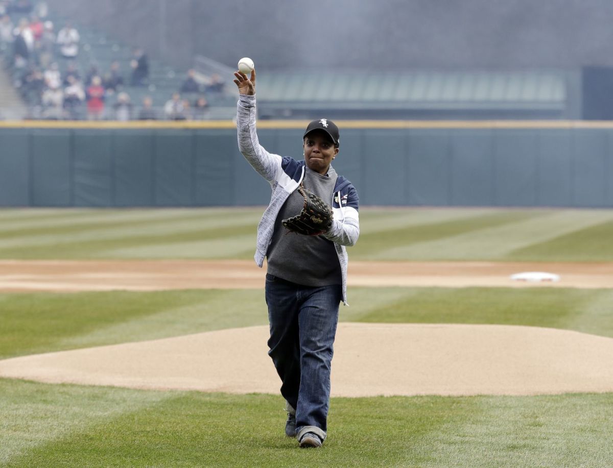 Chicago White Sox make 3 roster moves, DFA Seby Zavala - On Tap Sports Net