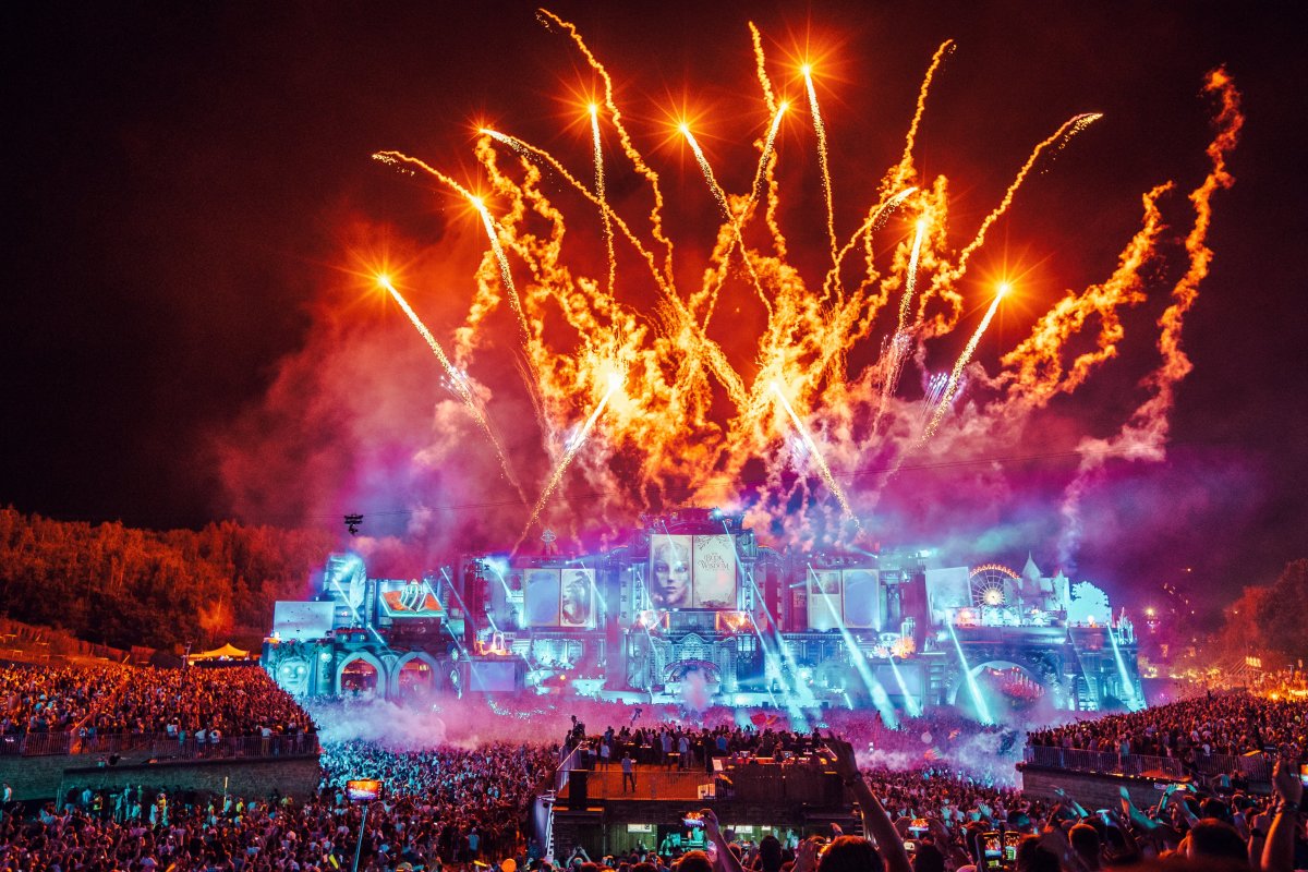 Tomorrowland Releases Full 2022 Lineup For Massive 3-Weekend 