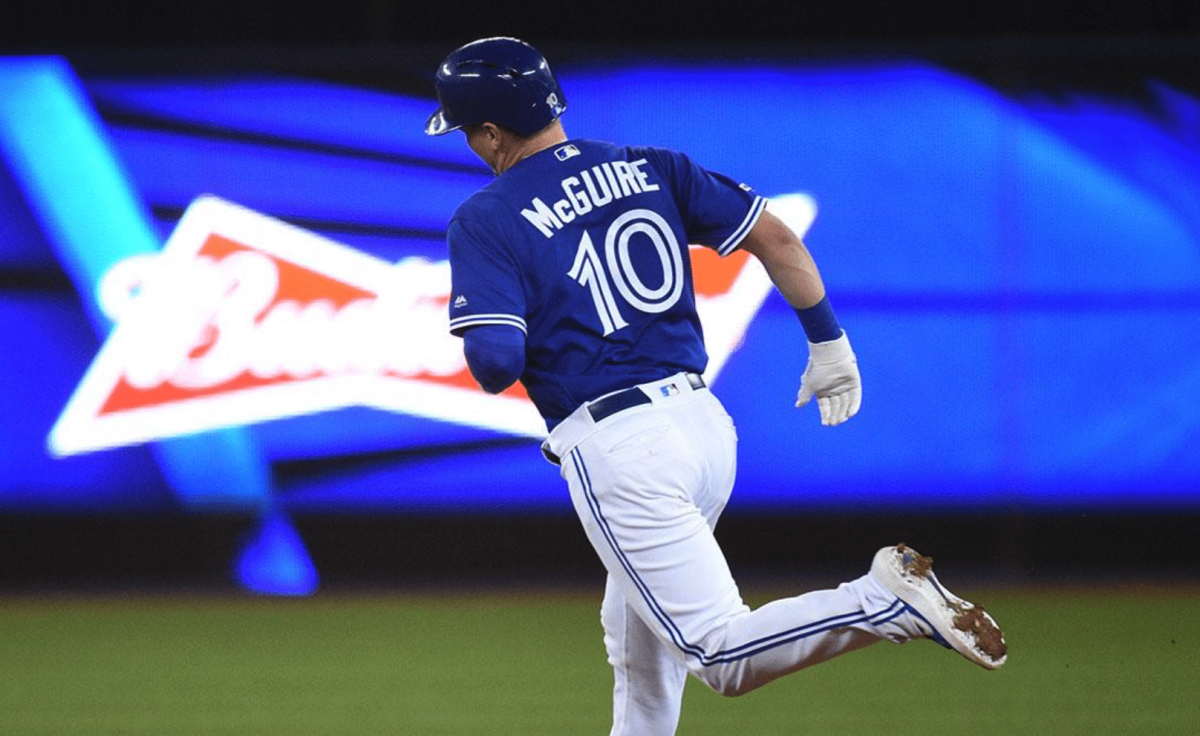 Chicago White Sox acquire Reese McGuire from Toronto Blue Jays for