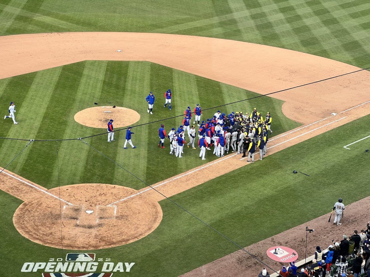 Keegan Thompson Benches Clear Cubs Brewers Andrew McCutchen