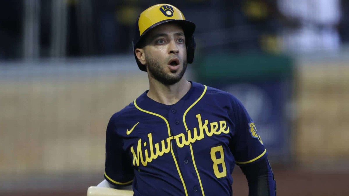 Jul 27, 2020; Pittsburgh, Pennsylvania, USA;  Milwaukee Brewers designated hitter Ryan Braun (8) warms up in the on deck circle before batting against the Pittsburgh Pirates during the first inning at PNC Park. Mandatory Credit: Charles LeClaire-USA TODAY Sports