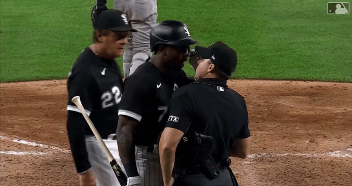 White Sox SS Tim Anderson suspended for contact with umpire