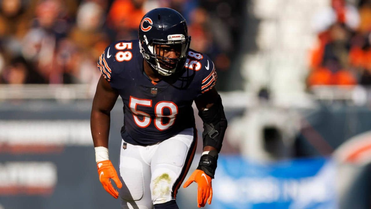 Lance Briggs open to returning to Bears, playing inside linebacker