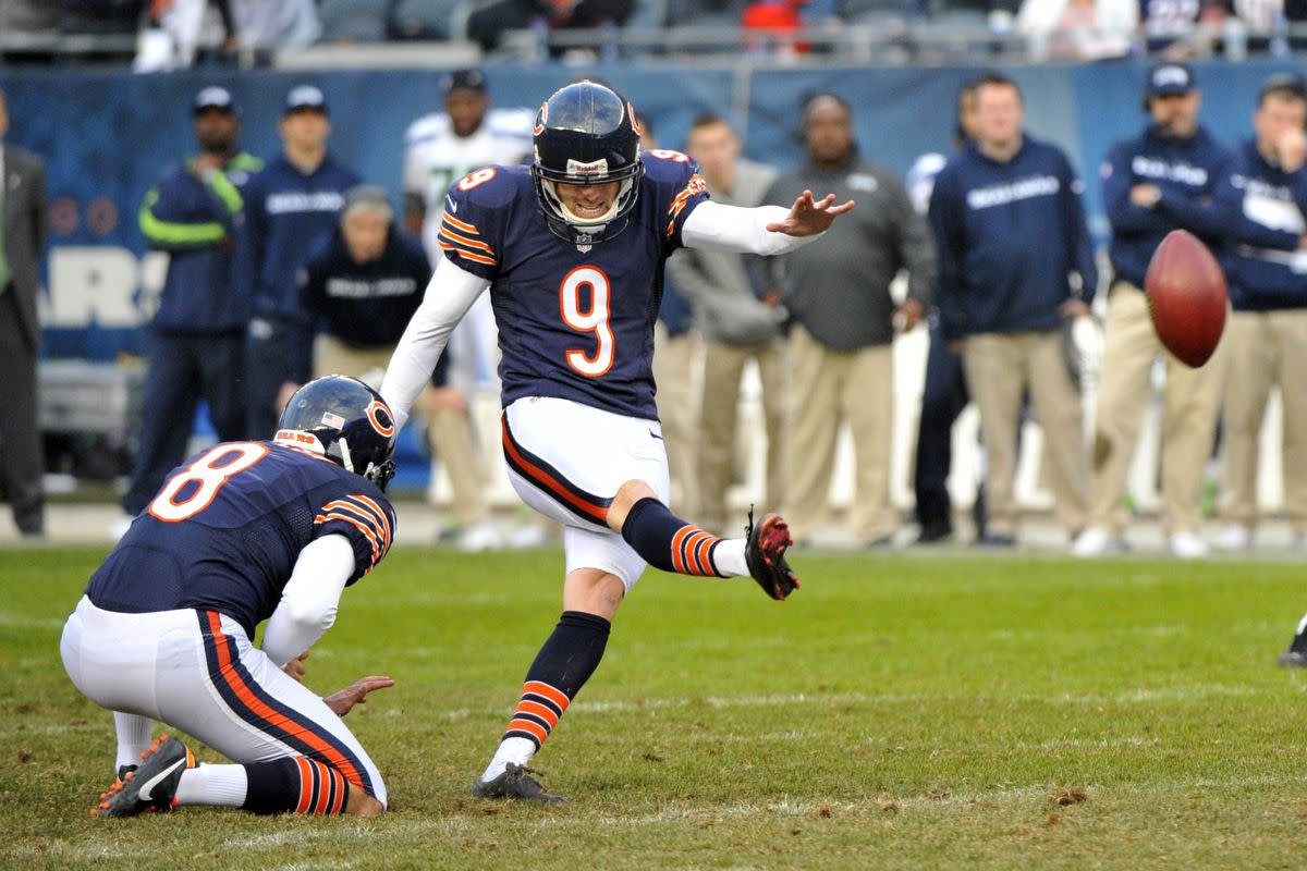 Chicago Bears News: They should go after Robbie Gould right now