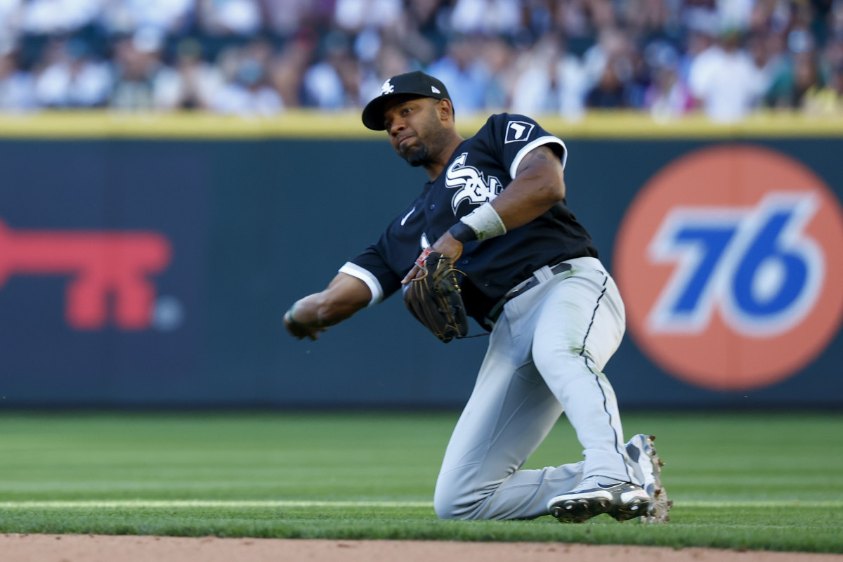 Sep 5, 2022; Seattle, Washington, USA; Chicago White Sox shortstop Elvis Andrus (1) throws to first base for an out against the Seattle Mariners during the eighth inning at T-Mobile Park.
