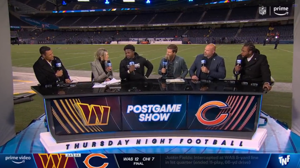 WATCH: Bears Fans Chant 'Sell The Team' After Loss to Commanders - On Tap  Sports Net