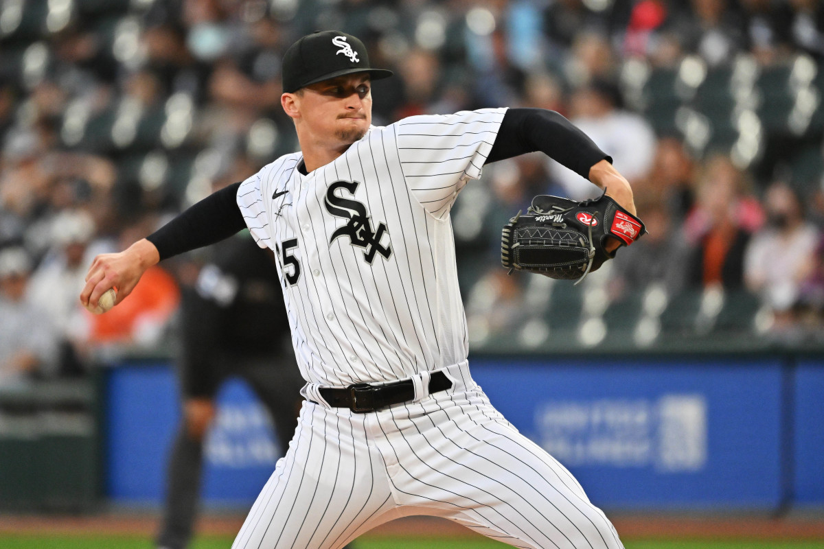 Sep 24, 2022; Chicago, Illinois, USA; Chicago White Sox pitcher Davis Martin (65) pitches against the Detroit Tigers at Guaranteed Rate Field.