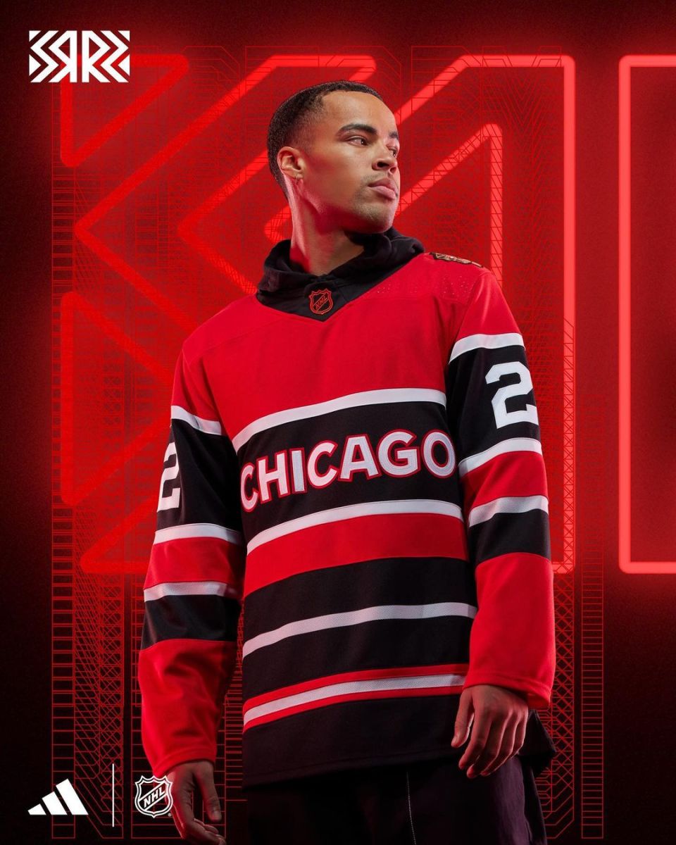 Blackhawks' Winter Classic sweater revealed
