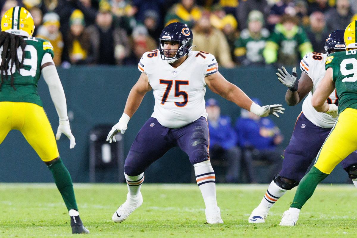 Chicago Bears Injury Updates: Larry Borom, Alex Leatherwood - On Tap Sports  Net