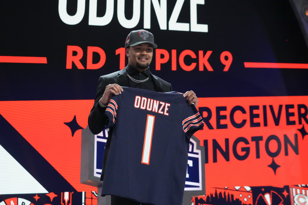 Bears Rome Odunze's Top WRs Of All Time On Tap Sports Net