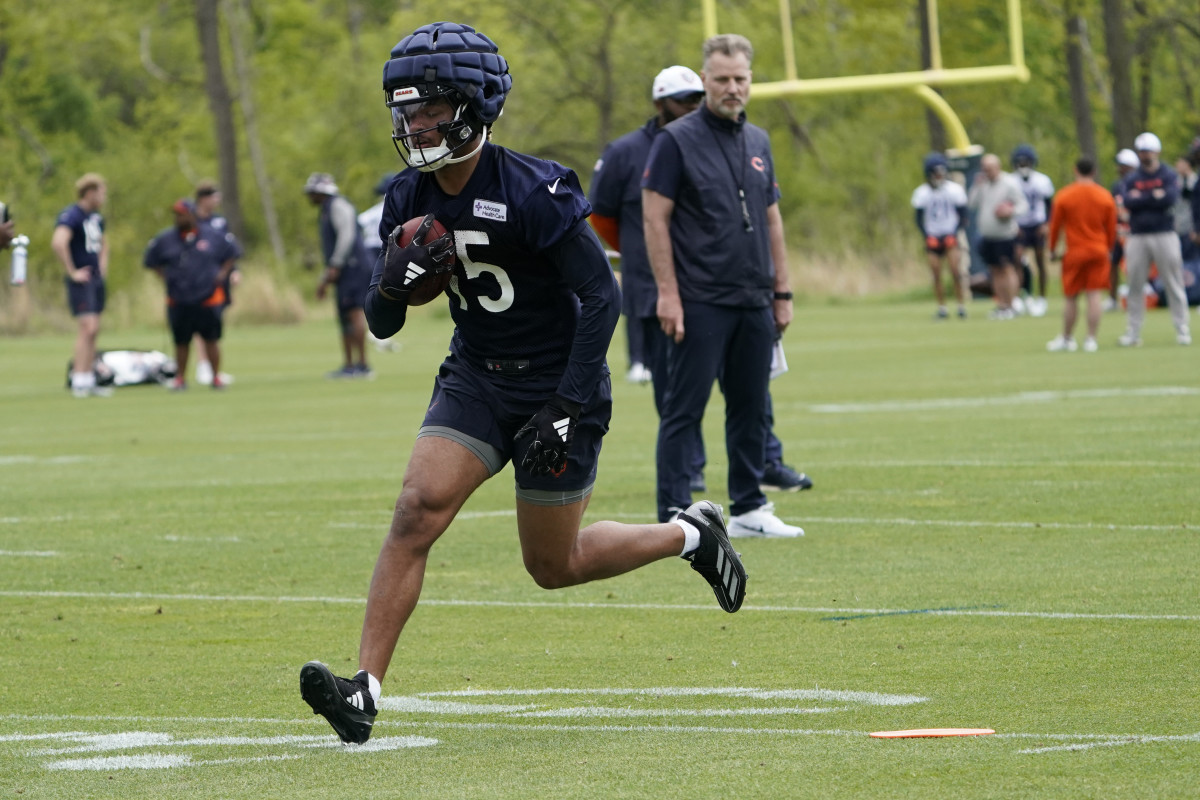 Chicago Bears WR Rome Odunze sits out practice - On Tap Sports Net