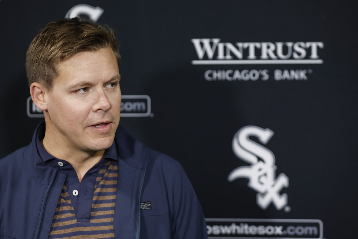 Chicago White Sox GM Shrugs Off Epic Collapse; Team Makes FrontOffice