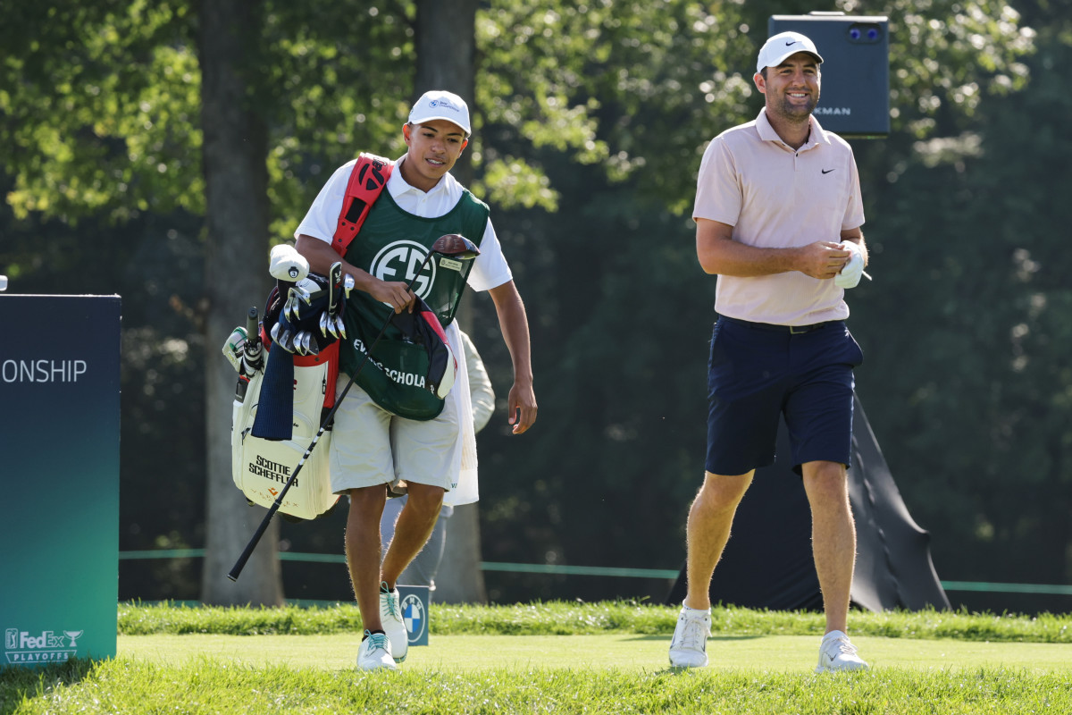 Evans Scholar Caddies for Scottie Scheffler at BMW Championship ProAm