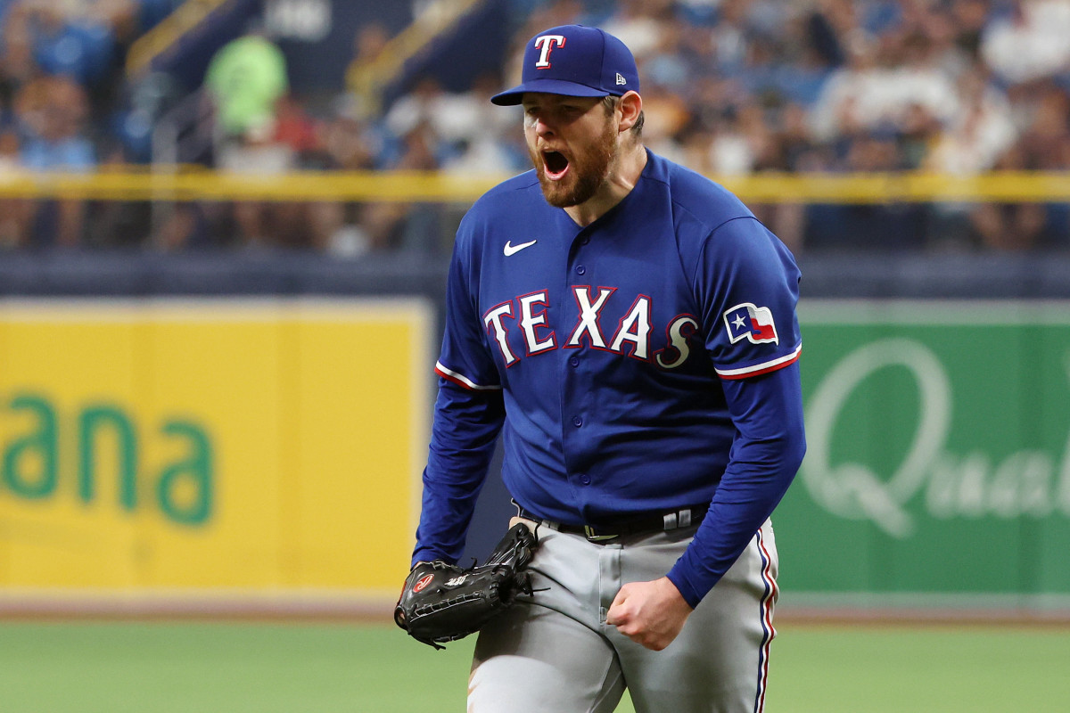 Texas Rangers Linked to Chicago White Sox Pitcher Lucas Giolito in  Potential Trade - Sports Illustrated Texas Rangers News, Analysis and More