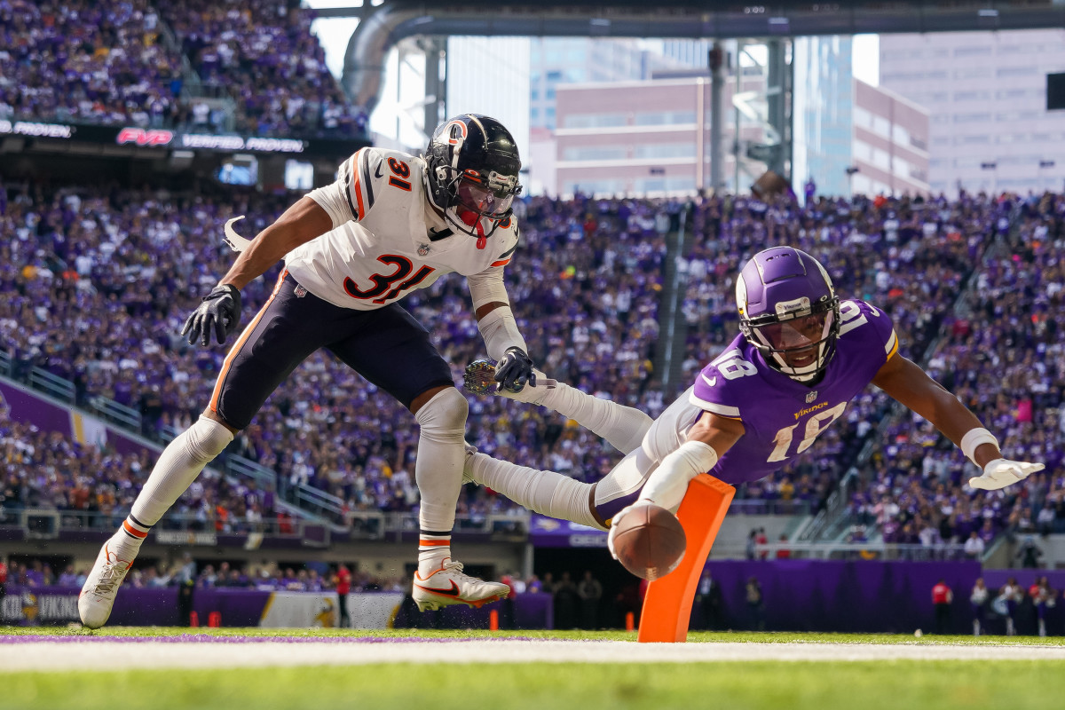 Justin Jefferson Best Catch Poster Minnesota Vikings Vintage 