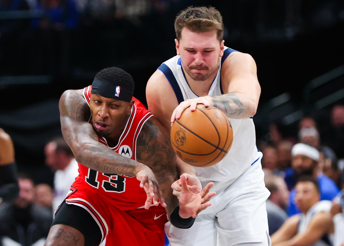 Chicago Bulls scratch and claw but fall to Dallas Mavericks 114-105 ...